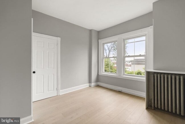 Photo - 216 Collingdale Ave Unidad 3