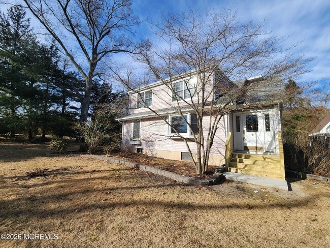 Building Photo - 426 Bennetts Mills Rd