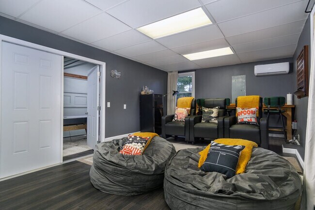 Photo - 120 Whitney Dr Unit SI ID1023327P