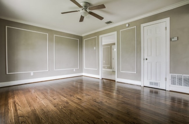 Photo - 417 E Holley St