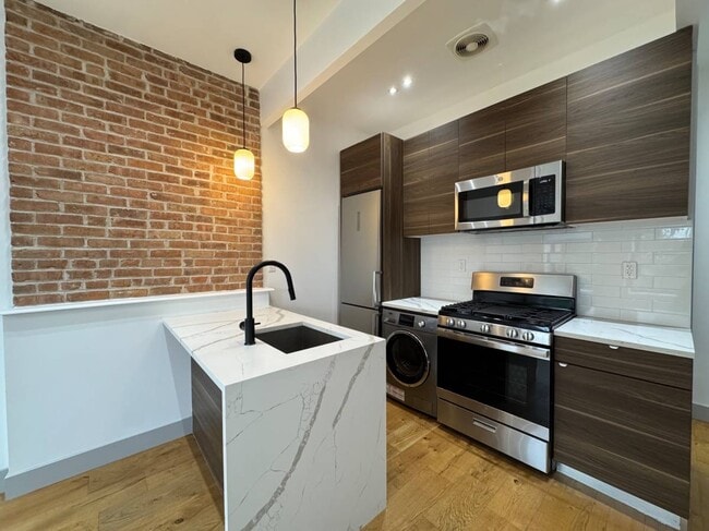 Photo - 1801 76th St Unit 8