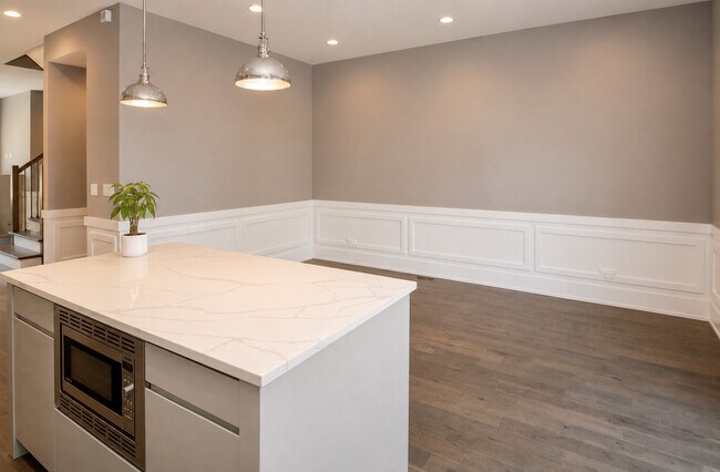 Photo - 4318 S Drexel Blvd
