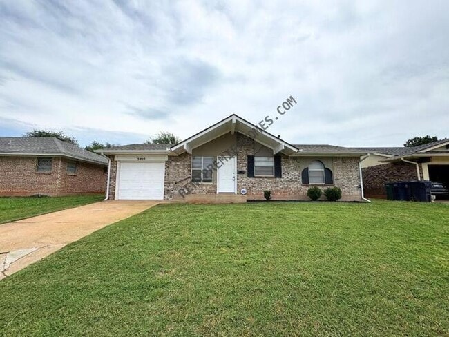 Building Photo - 3409 Parker Dr