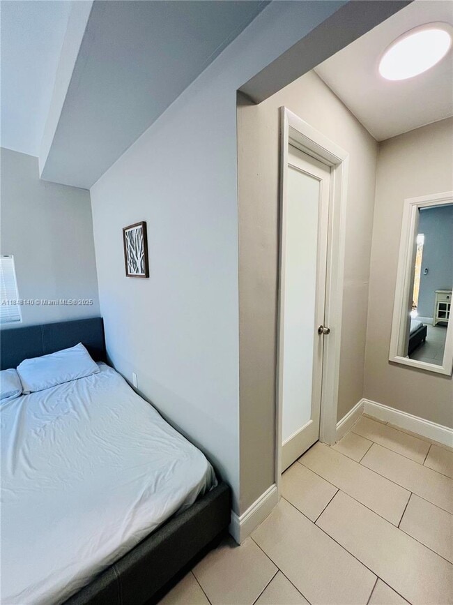 Photo - 361 SW 20th Rd Unit A