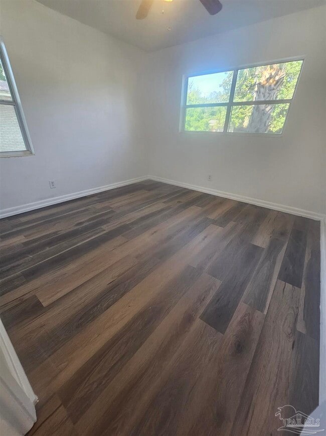 Photo - 3131 N 10th Ave