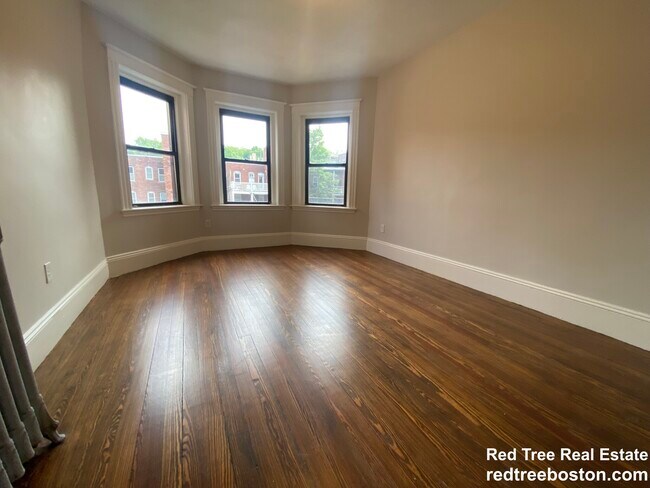 Photo - 1855 Beacon St Unit 2