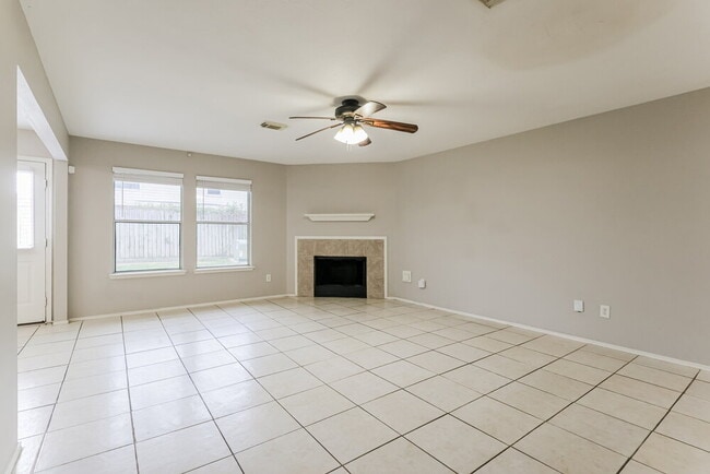 Photo - 11811 Sunny Stream Dr