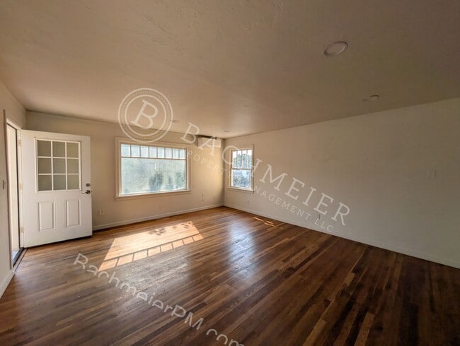 Photo - 900 NW Furnish Ave Unit 900 NW Furnish Ave