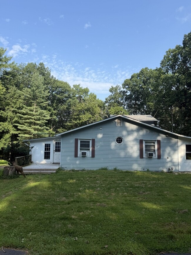 Photo - 300 Klinger Hill Rd