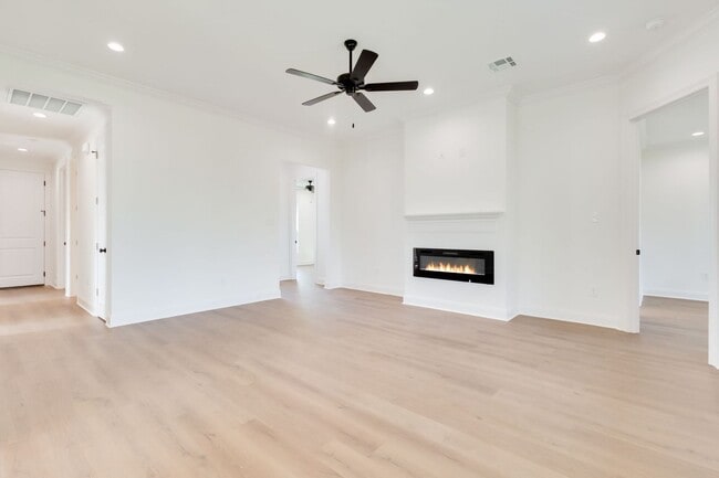 204 Benson Grove