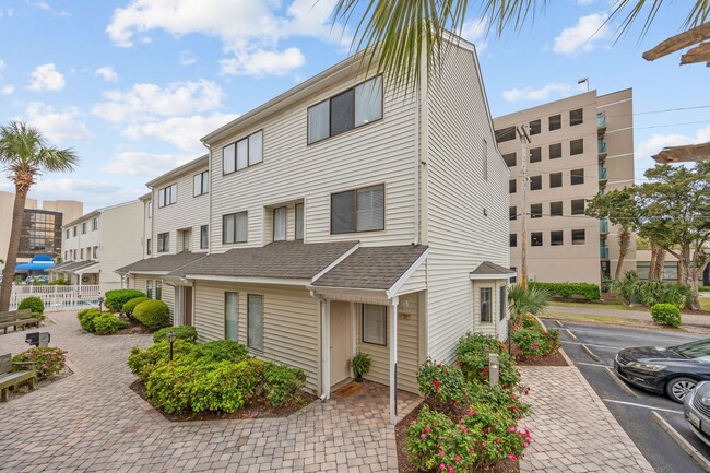 Photo - All Inclusive Seasonal Rental Available Oc...