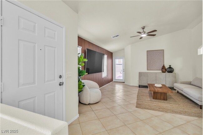 Photo - 11076 Zampino St