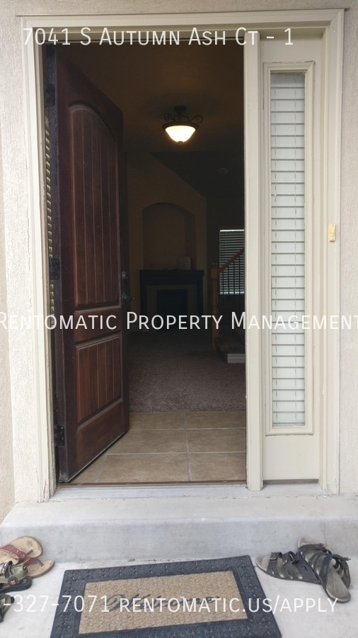 Building Photo - 7041 S 1520 W Rental