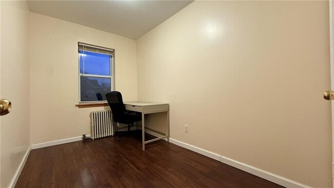 Photo - 148-03 61st Rd