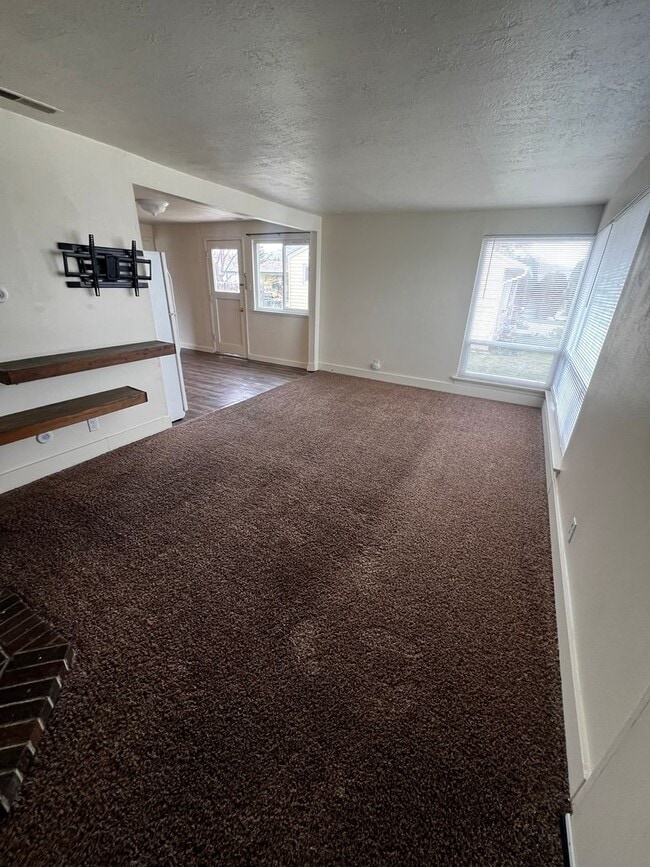 Photo - Adorable Three Bedroom One Bathroom Single Car Garage