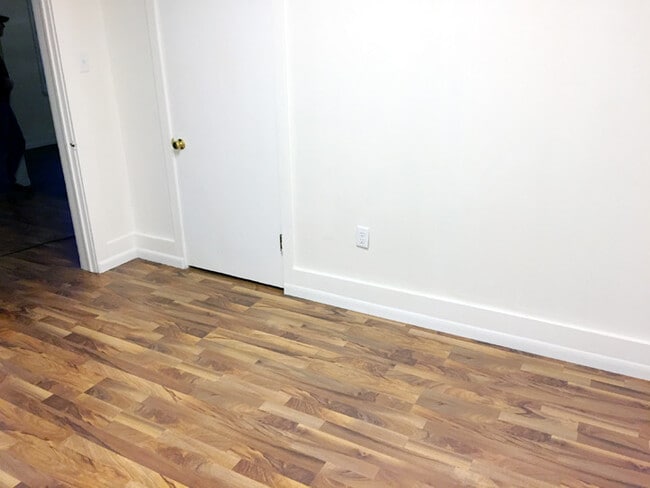 bedroom2