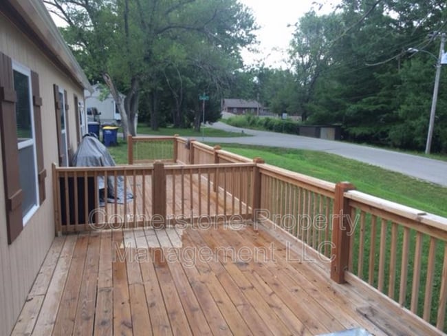 Photo - 34040 W 84th St