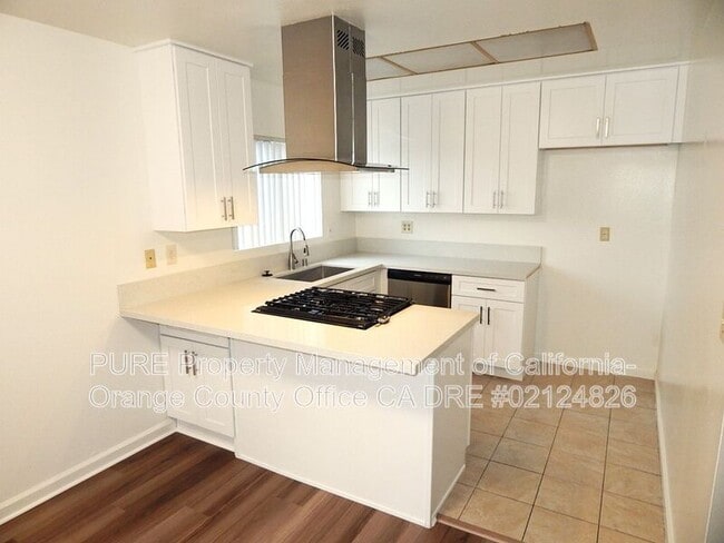 Building Photo - 16542 Kellog Cir Unit Apt 3