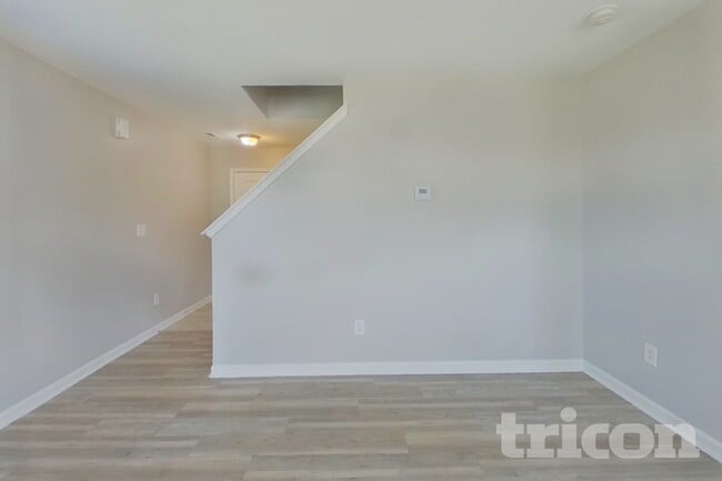 404 Marcella Dr