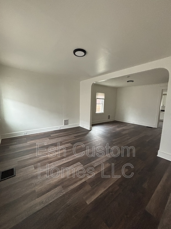 Photo - 28 Caroline St