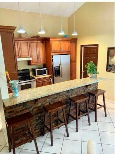 Photo - 514 Whittingham Pl