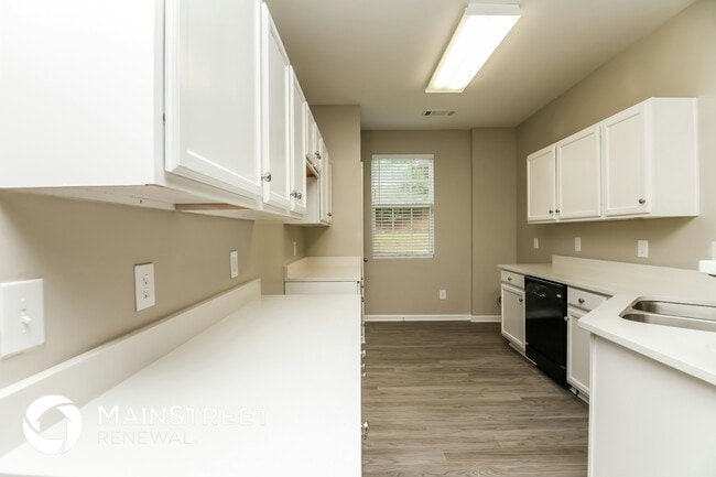 Photo - 2706 Alix Way