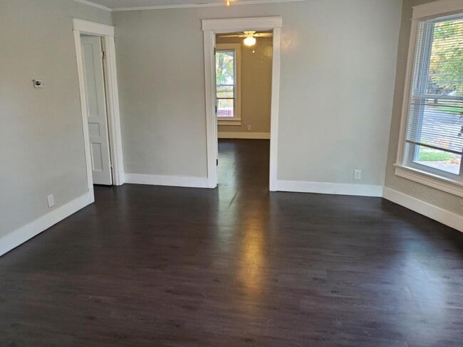 Photo - 125 3rd Ave Unit Upper