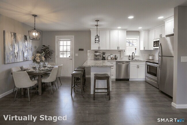 Photo - 540 Slater Rd
