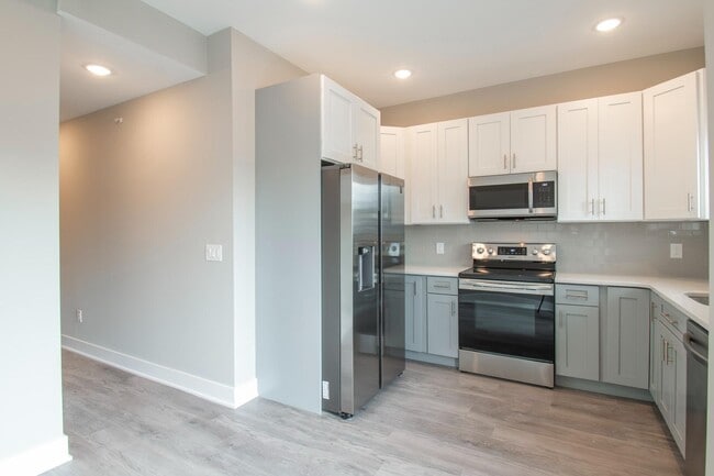 Photo - 1206 N 24th St