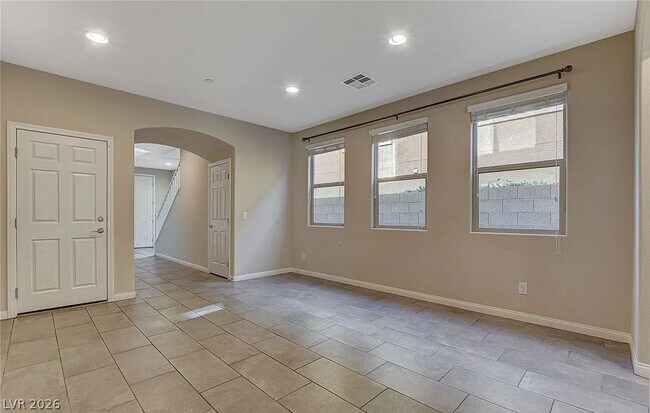 Photo - 2934 Caxton Grove Dr