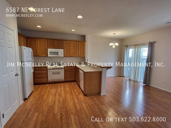 Photo - 6587 NE Forest Ln