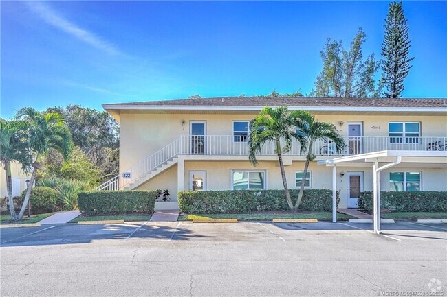 Building Photo - 2950 SE Ocean Blvd Unit 122-5 Rental
