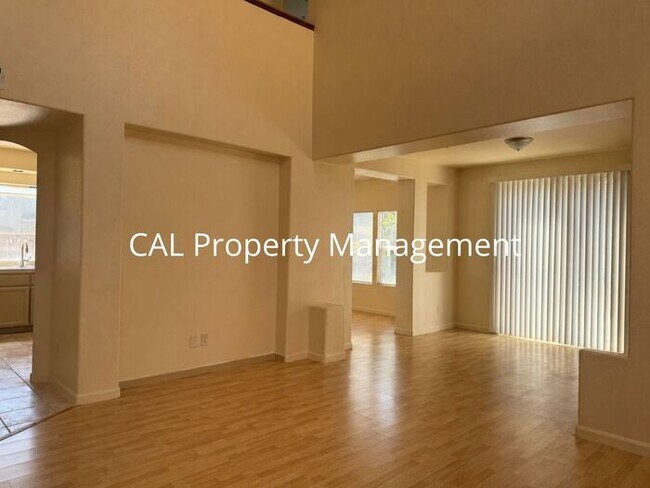 Photo - Stunning 5-Bedroom, 3-Bathroom Home with Fireplace & 2-Car Garage