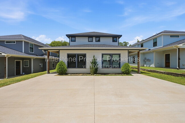 Photo - 1315 S 5th Ave