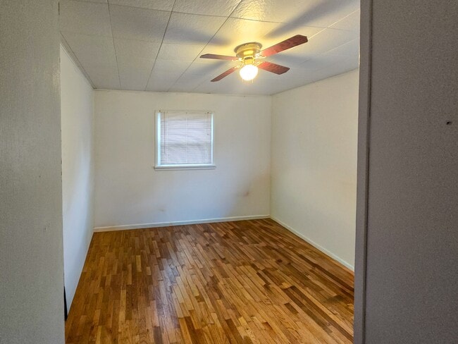 Photo - 635 S Cedar St