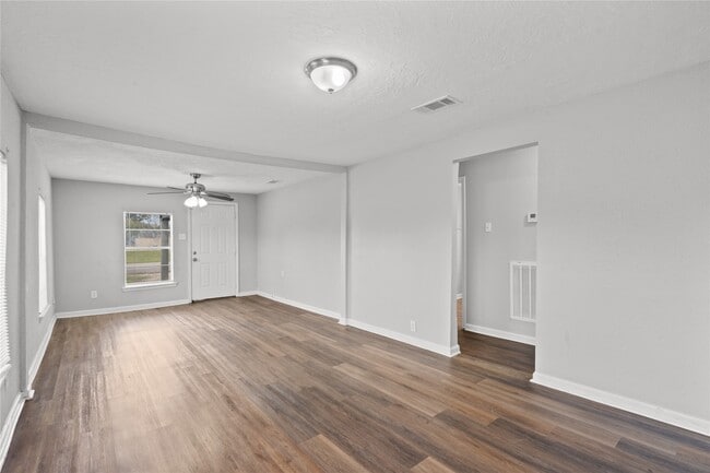 Photo - 419 N Parrish St