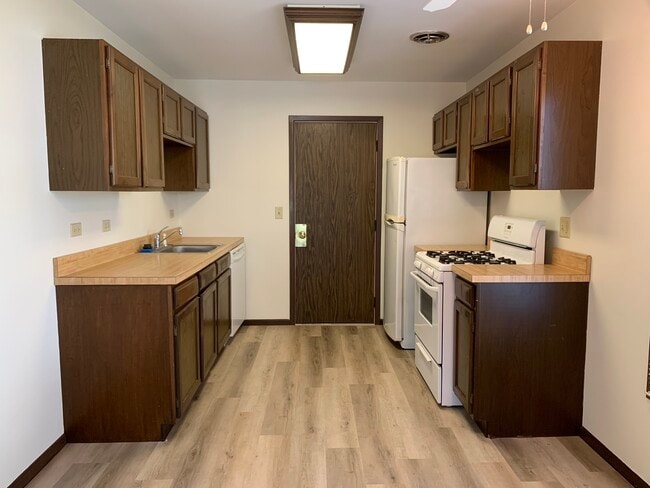 Photo - 1068 Glouchester Harbor Unit 1068