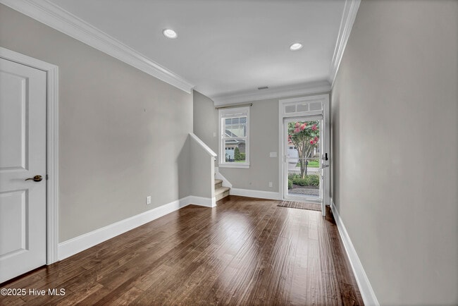 Photo - 4332 Terrington Dr
