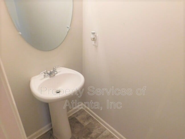 Photo - 2633 Parrish Ct