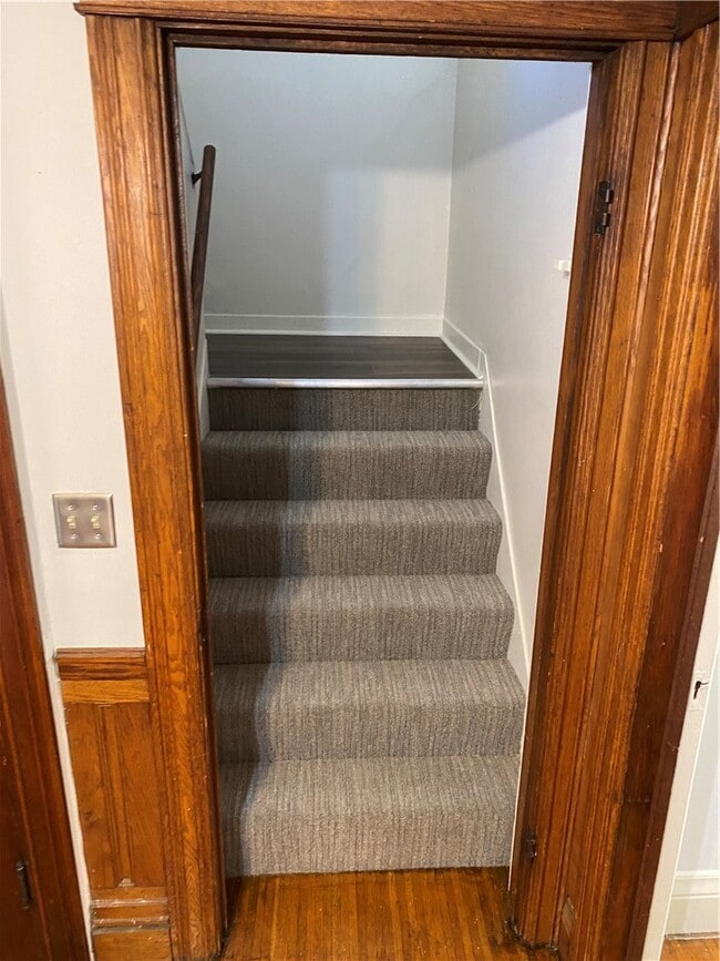 Photo - 287 Maplewood Ave