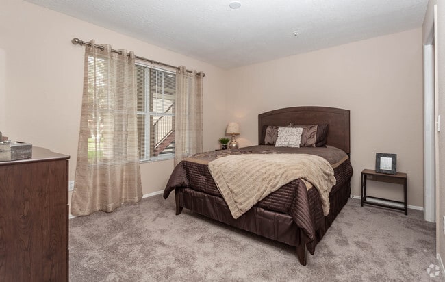 Mission Club Apartments