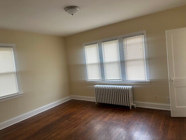 Photo - 310 Decatur St NW Unit 4