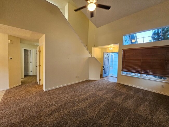 Photo - 4672 Saddle Ridge Dr