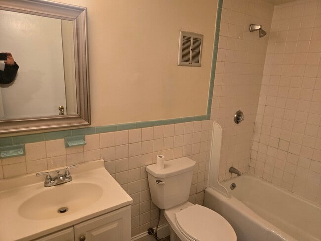 Photo - 90 Sutton St Unidad 10C