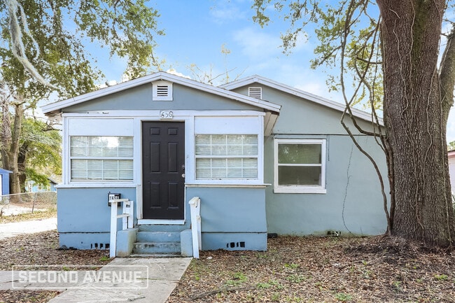 Building Photo - 1656 W 30th St