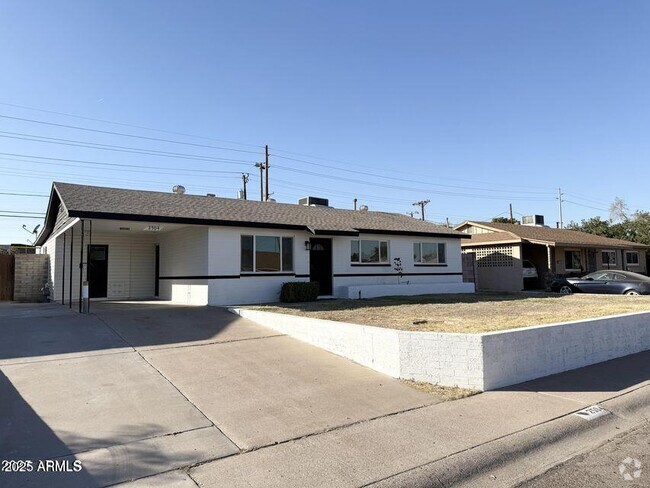 Building Photo - 2504 N Papago Dr Rental