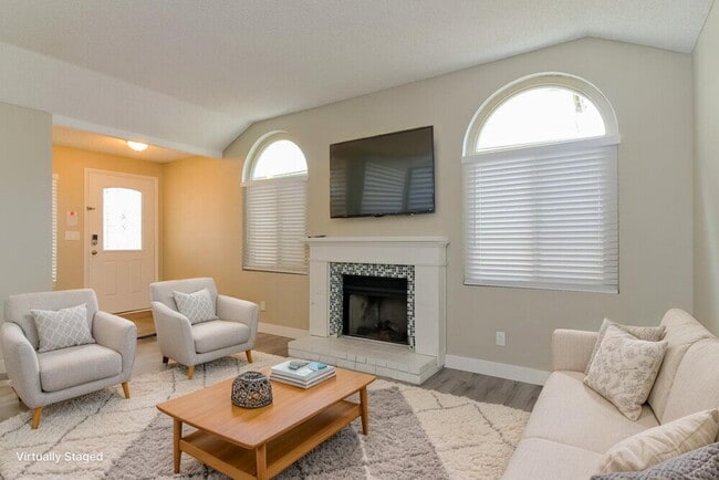 Photo - 129 Primero Way