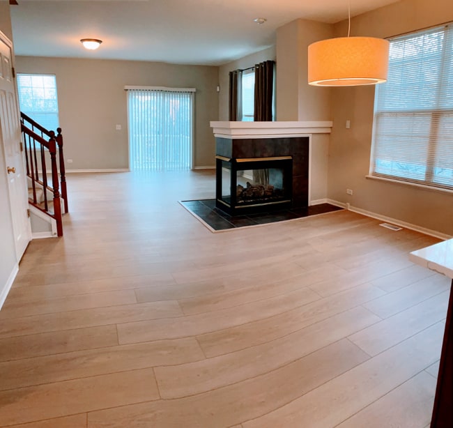 Photo - 775 Lewisburg Ln