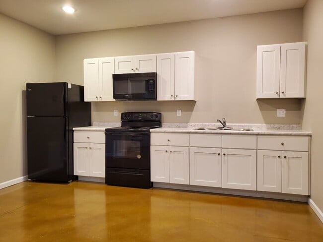 Photo - 3 bed, 1 bath Apartment Unit 217 Cane Creek