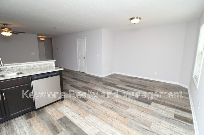 Photo - 1611 Railton Ct